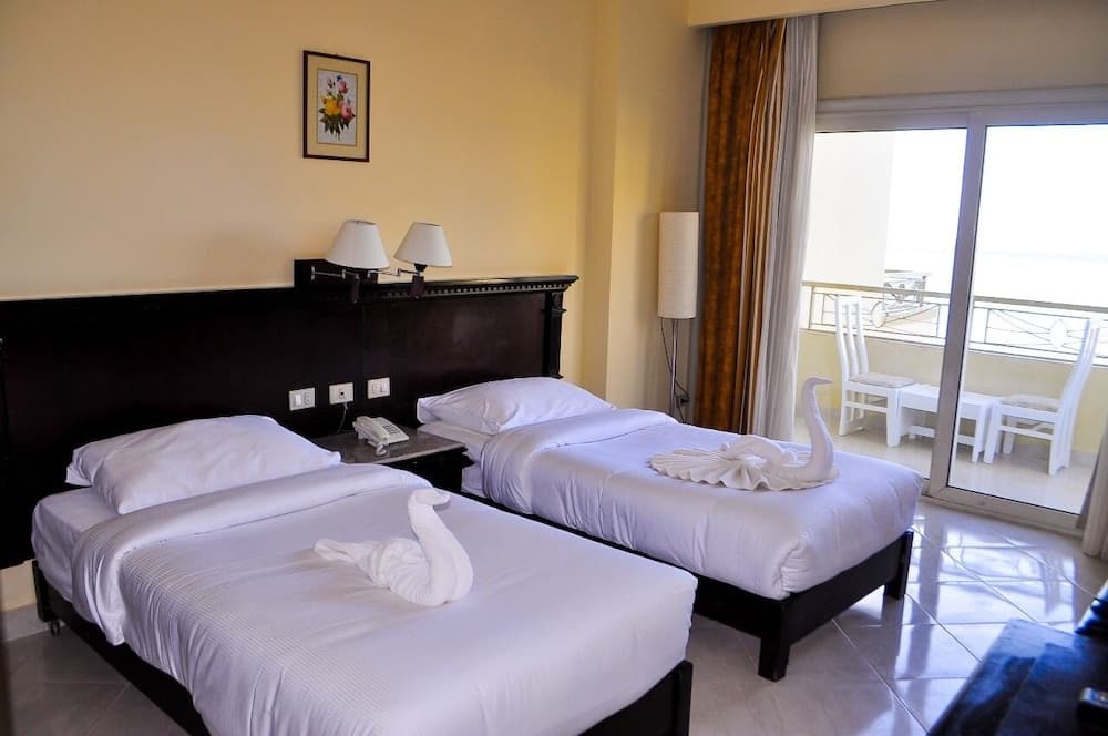 Magic Beach Hotel Hurghada