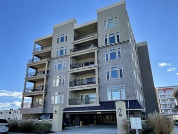 Wc408 East Farragut Road, Unit 302