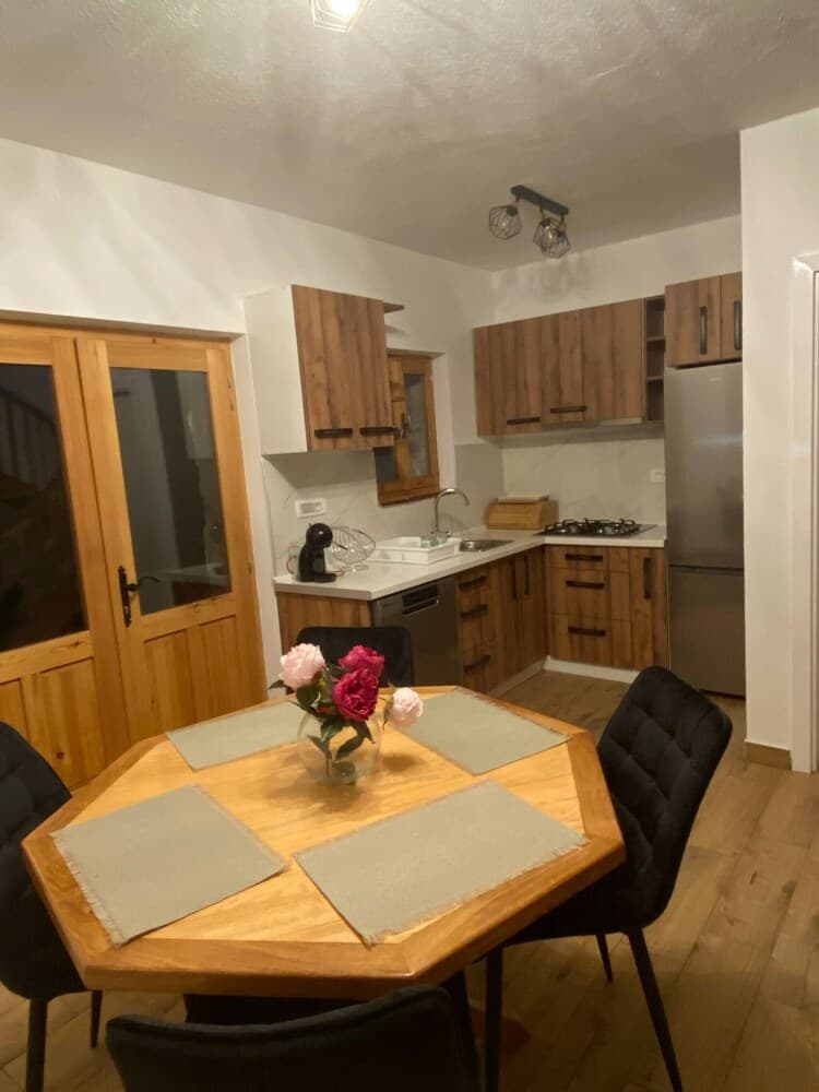 Soothing Holiday Home Green Life