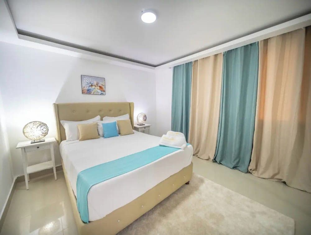 Fully Equipped 2br Apt-dt5mins To The Beach