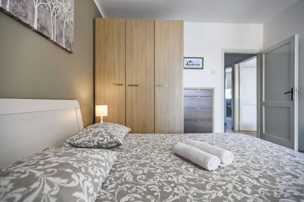 Sea View Apartment Zara Bruna