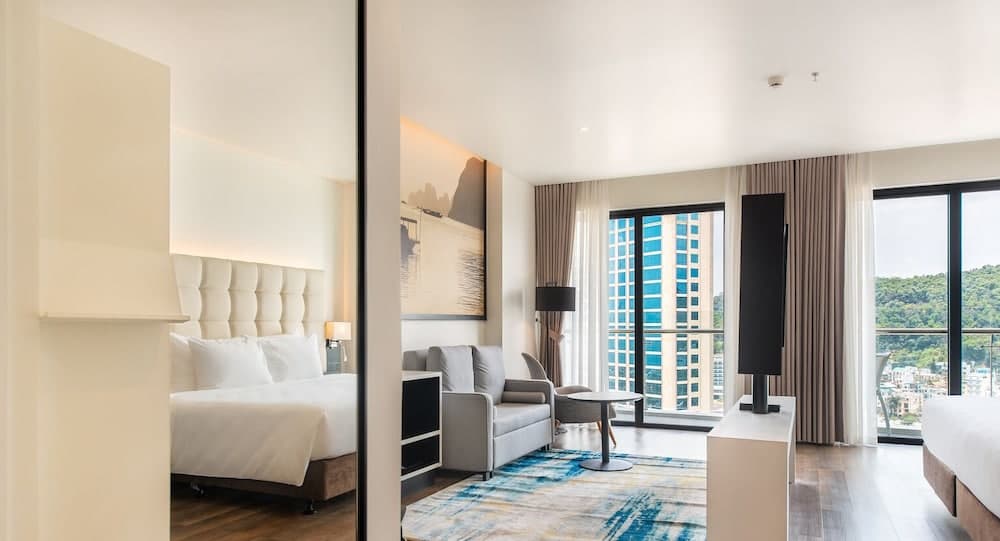 Hotel Soleil Ha Long, Trademark Collection by Wyndham