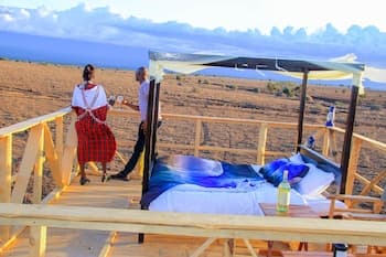 Amanya Moon Star Bed Amboseli National Park