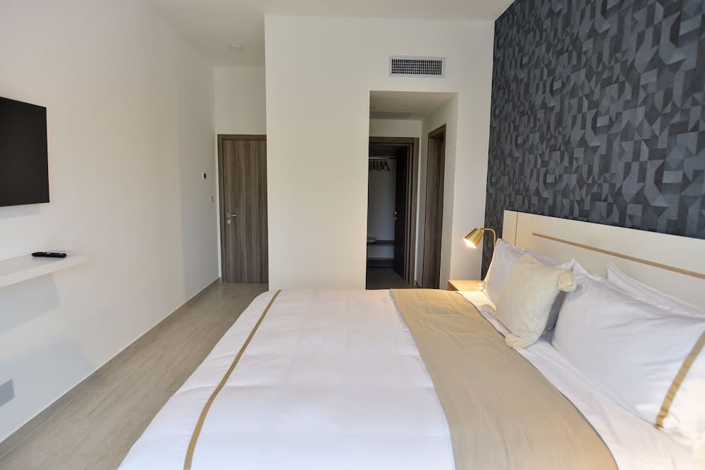 Cana Pearl by The Oxo House