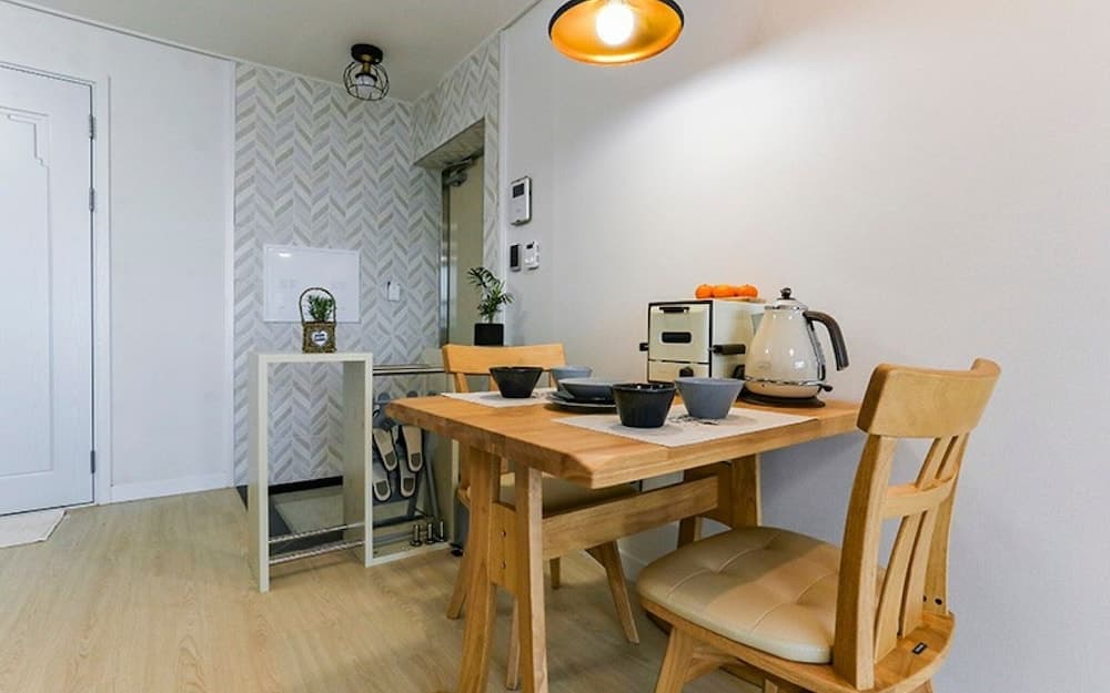 Jeju Woljeong Hill Pension