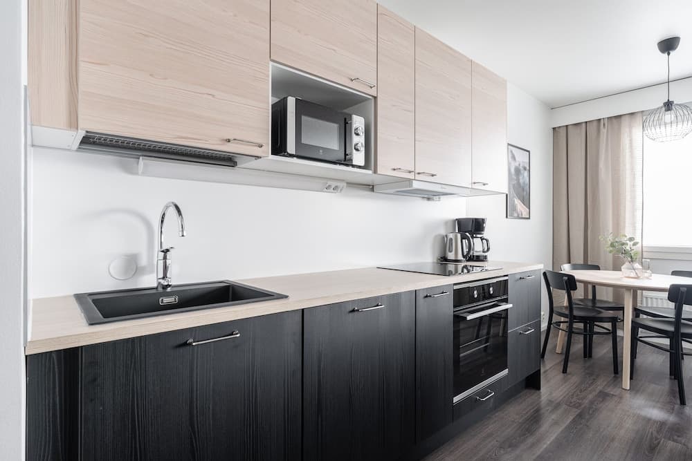 Newly Renovated 1BR Home that Hosts up to 8 Guests