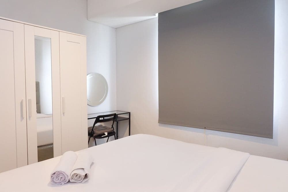 Elegant And Comfort 2Br Apartment At Royal Olive Residence