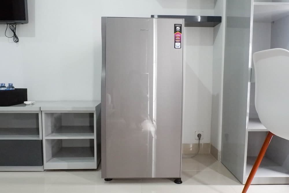 Compact And Stylish Studio Apartment At Taman Melati Surabaya