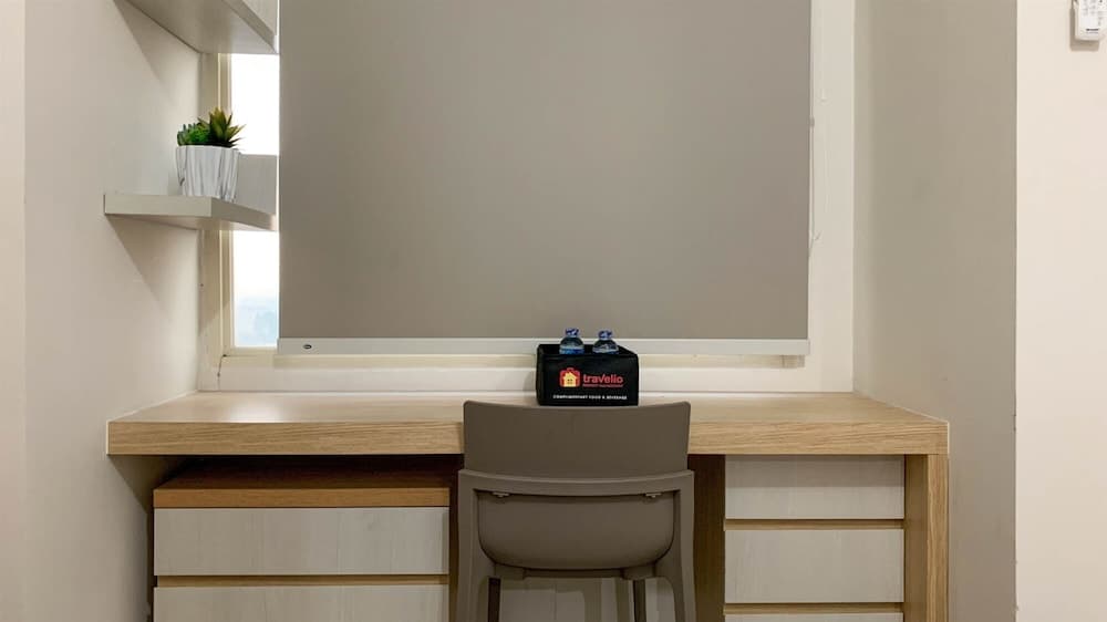 Comfort Studio Room At Margonda Residence 5 Apartment