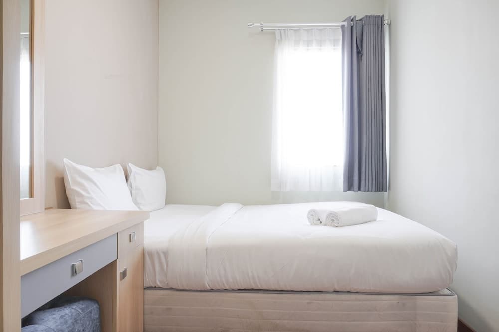 Comfort And Minimalist 2Br At Gajah Mada Mediterania Apartment