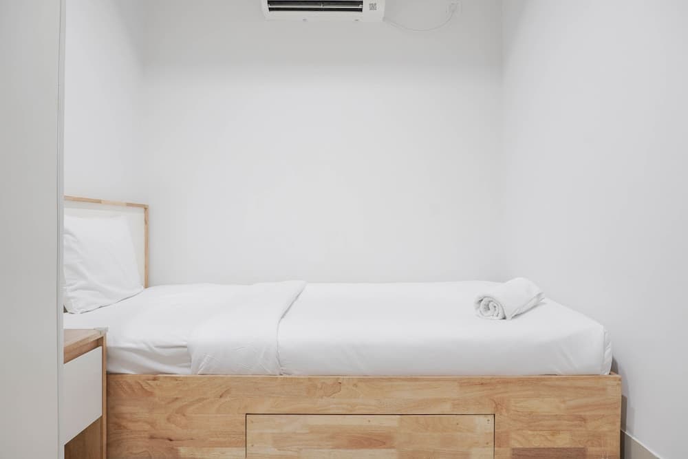 Premium And Comfortable 2Br Apartment At Royal Olive Residence