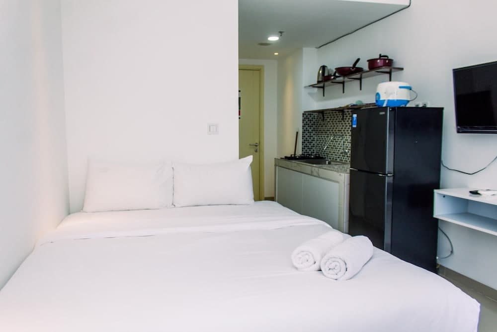 Cozy And Fancy Studio Apartment At M-Town Residence