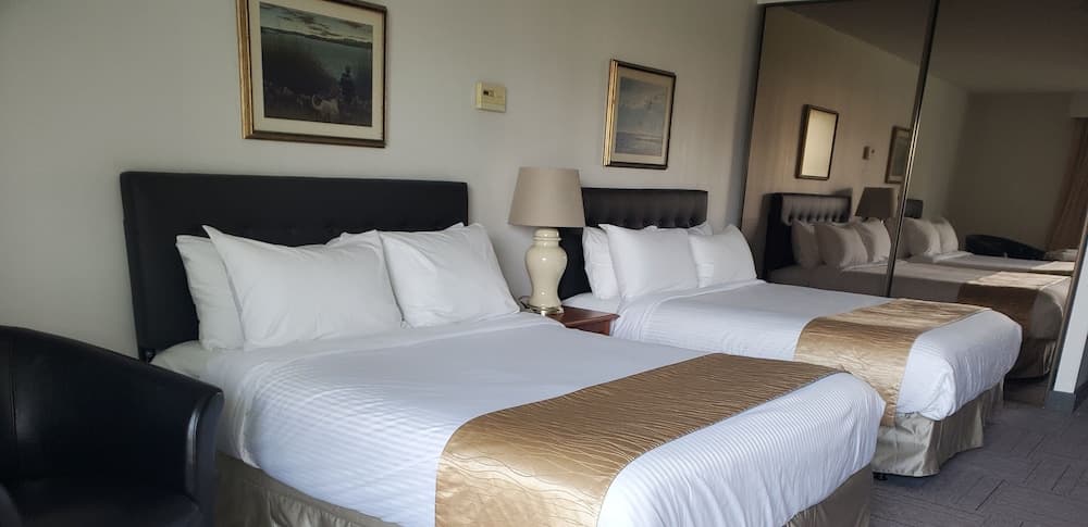 Lagoon City Pier One Resort