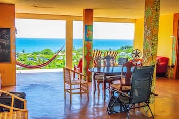 Welcoming Vibes Beach