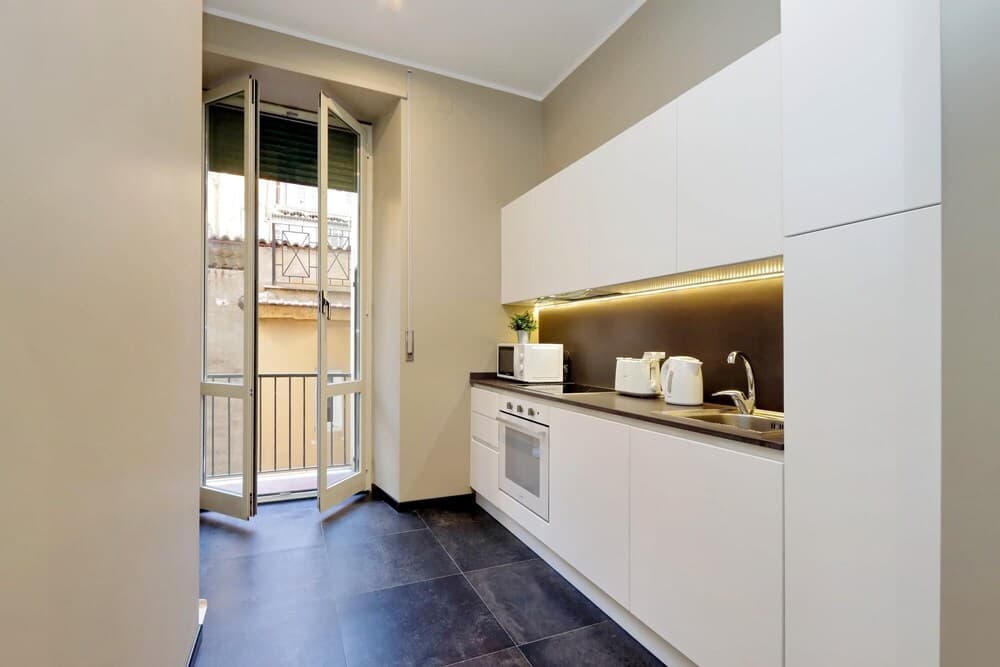 Rm-h501-pale6a1 Monti Apartments - M4