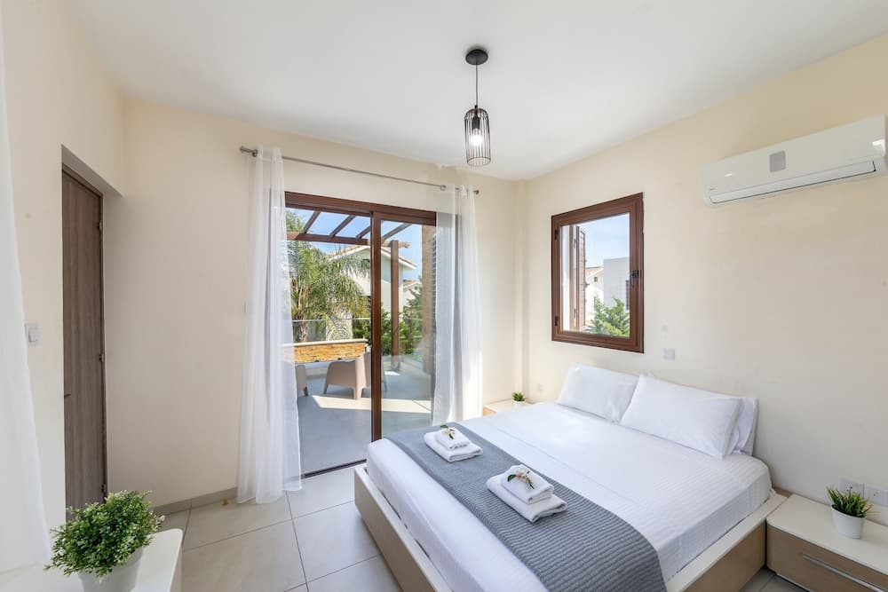Ayia Napa Ionion Seaside Villa