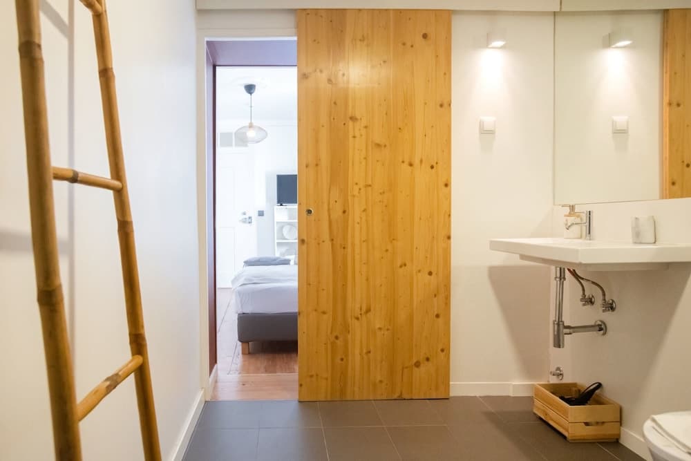 Cosy 1 Bedroom in Lisbon