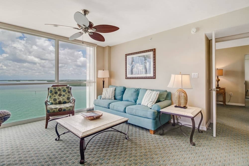 Lovers Key Resort 905