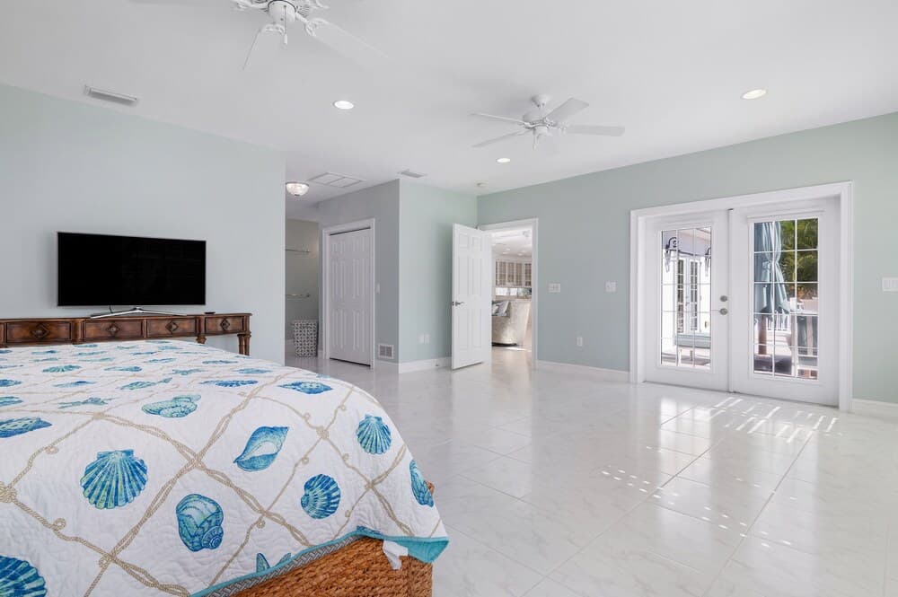 New Listingprivate Pool Spa Located On Canal With Boat Lift 3 Bedroom Home by Redawning