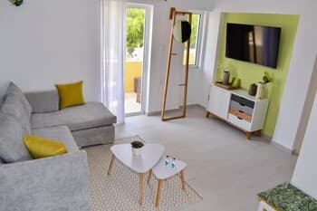 Lambisea Apartment 2