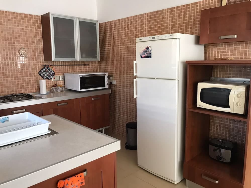 Remarkable 2-bed Apartment in a Great Area Nicosia