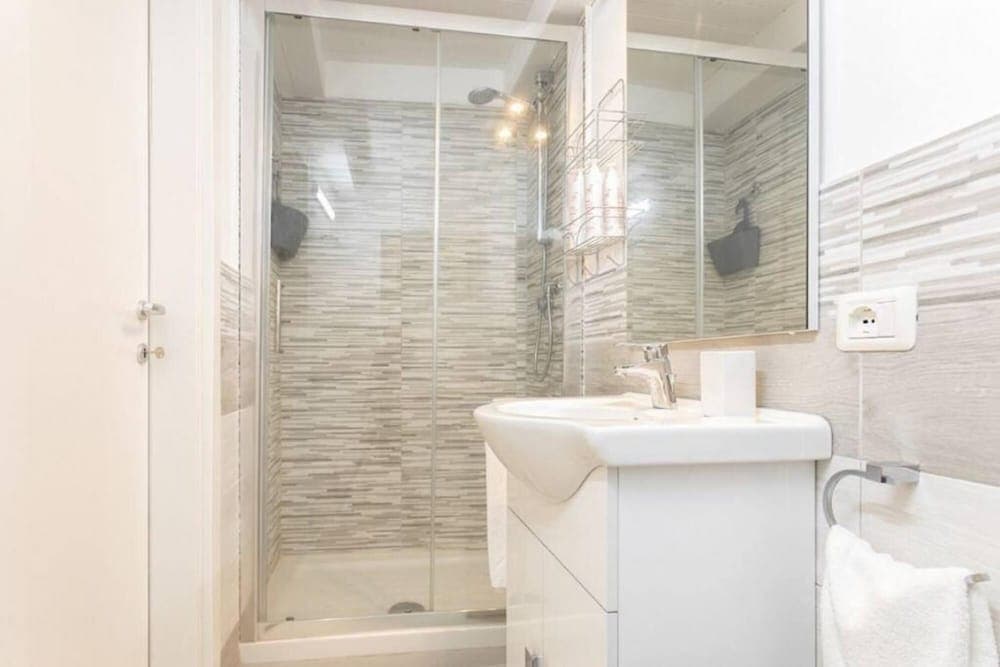 Sr-i754-cman47a1 - Maniace Homes - Federico Apartment