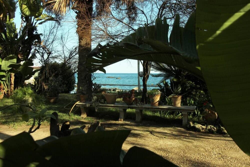 Sr-i754-rdig74a4 - Riviera Villa on the Beach