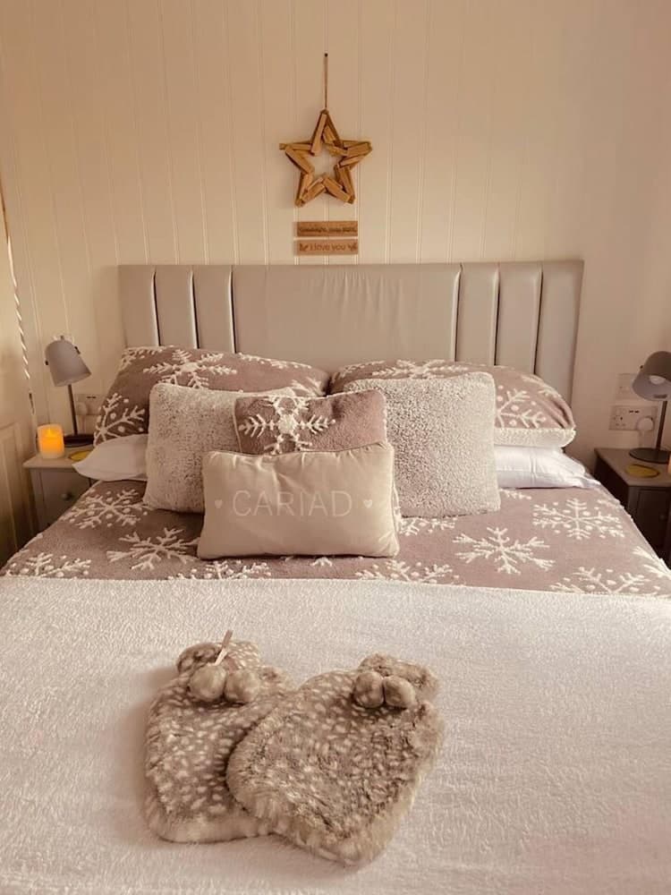 A Beautiful, Unique Lodge, Made for two