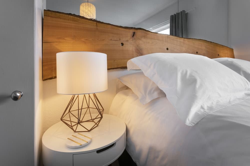 Ellerthwaite Place Getaway with Hot Tub