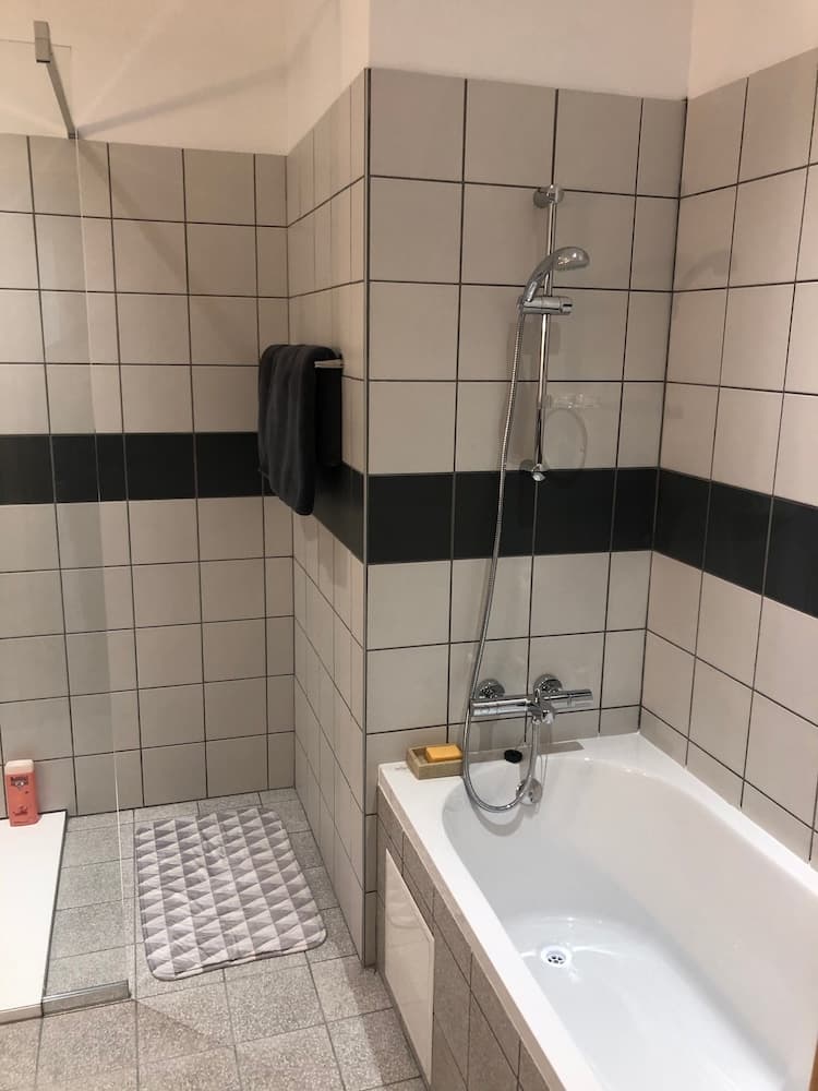 Gite Vichy : Chateau de Charmeil