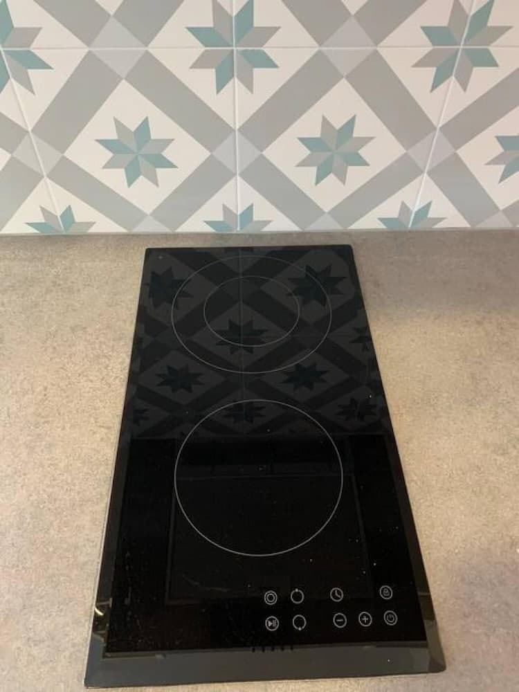 SUN Studio 5 - Close TO 180 Sunset BAR