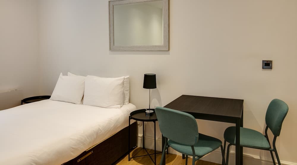 Charles Hope Apartments Swindon