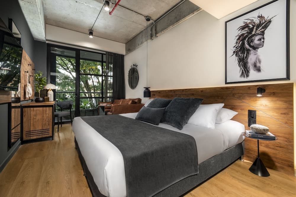 Hashtag 98 Hotel By Jalo