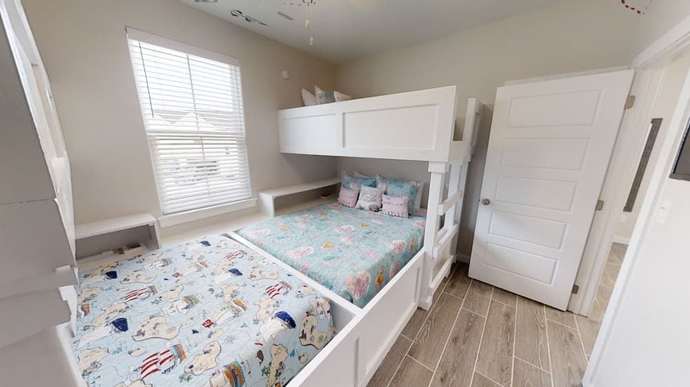 No Hassle Sandcastle-15102