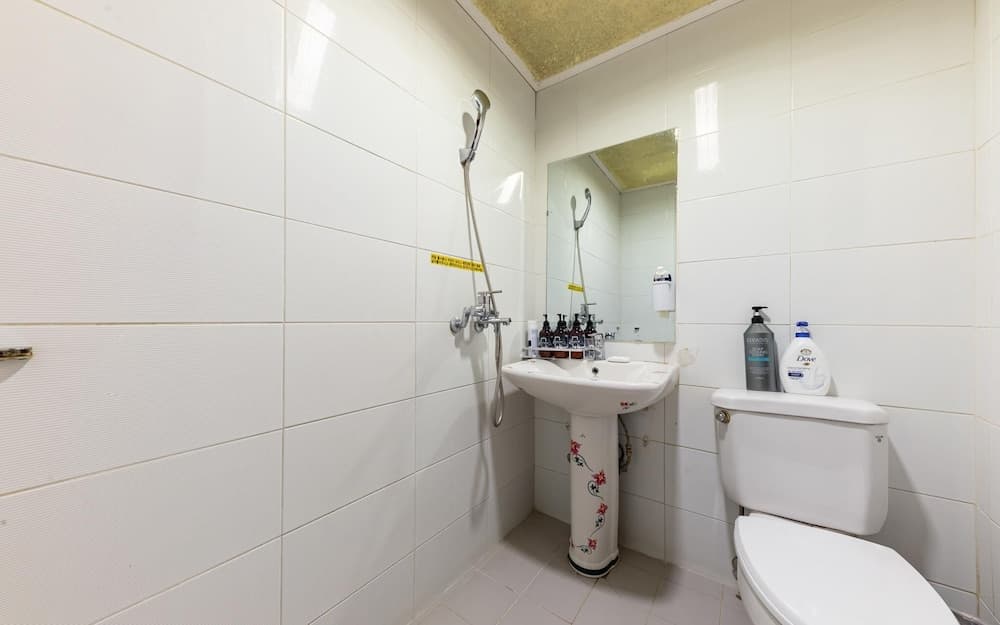 Cheongju Full House Yulyangnaedeok