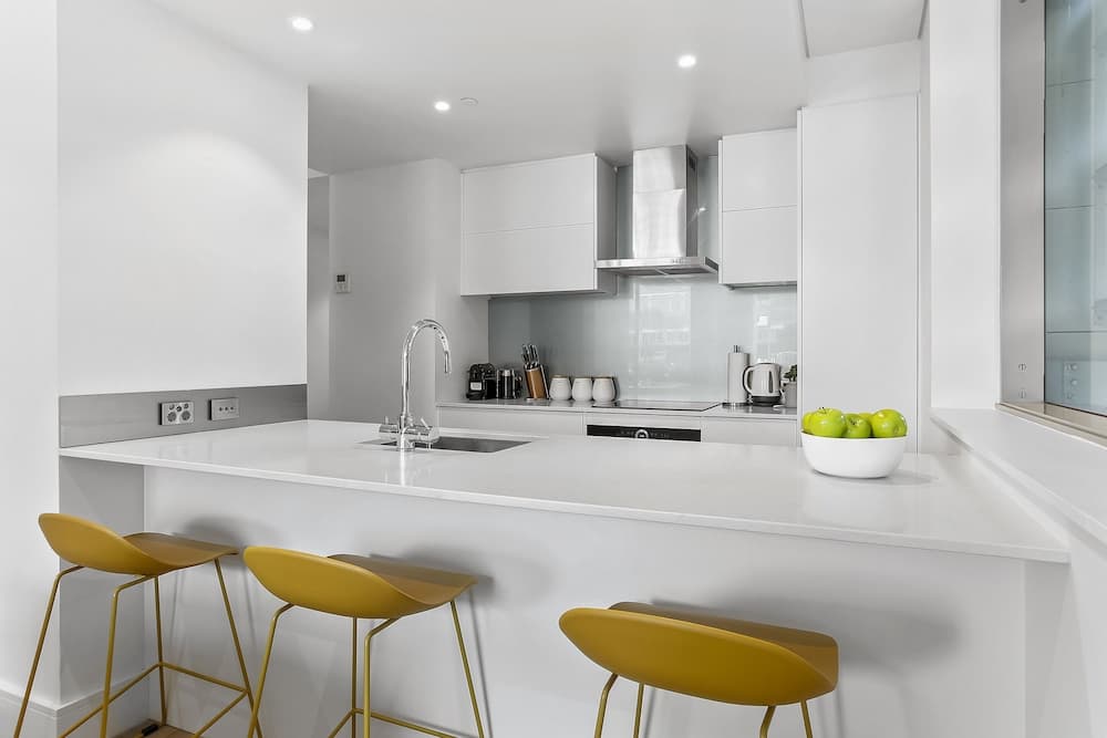 Elegant stunning marina views