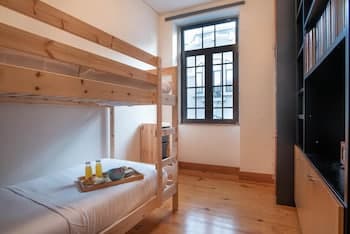 Feel Porto Modern Villa Groups Families