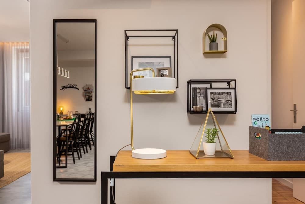 Feel Porto Pinot Townhouse