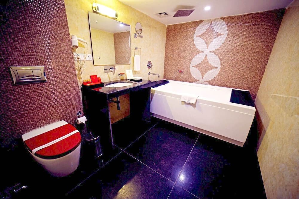 The Red Velvet Hotel Samarpan