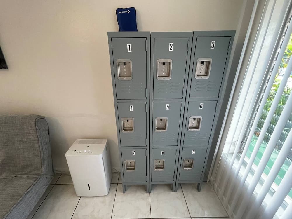 Hallandale Beach Hostel