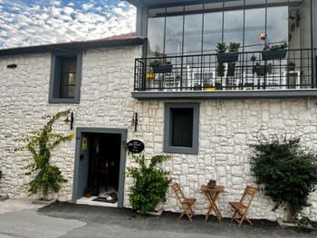 1870's Taş Konak Otel Üç Oda