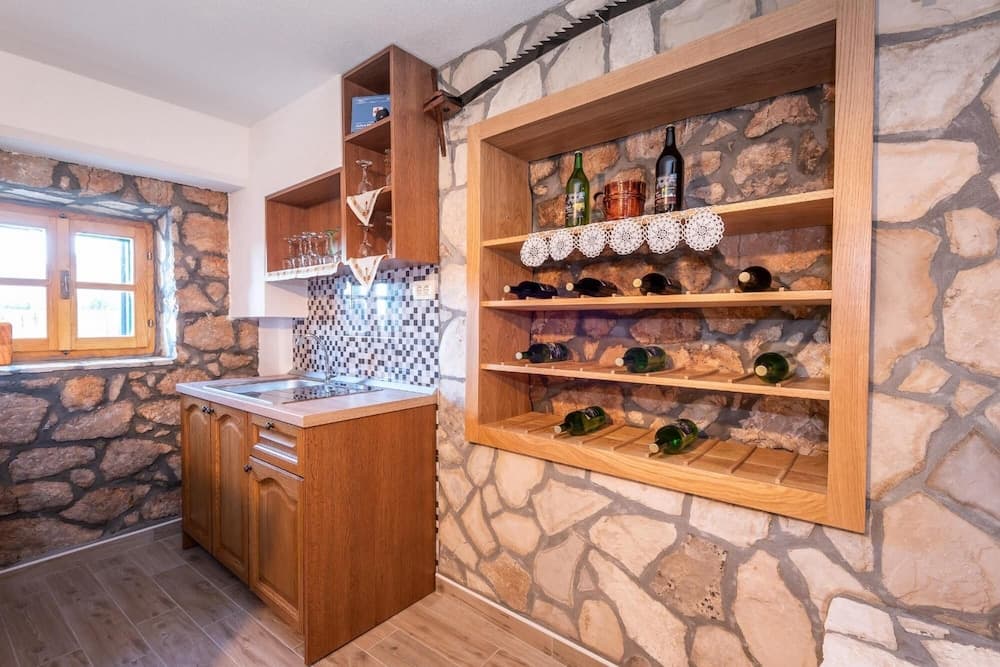 Villa Lazini Dvori - Two Bedroom Stone House Villa With Private Pool ID Direct Booker 22800