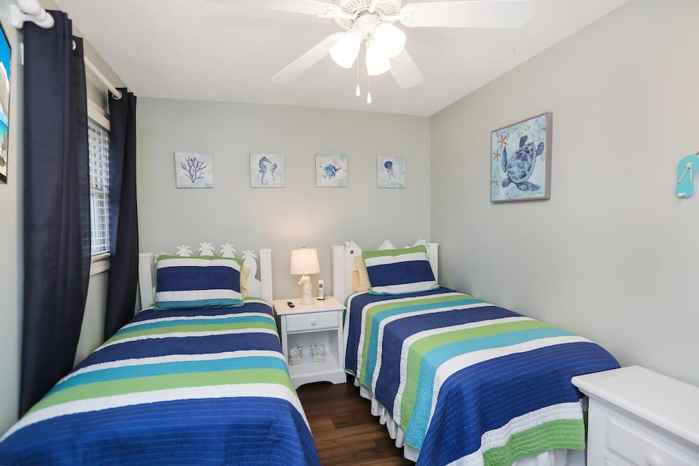 Barrier Dunes 250 - 110 Sea Side Oasis