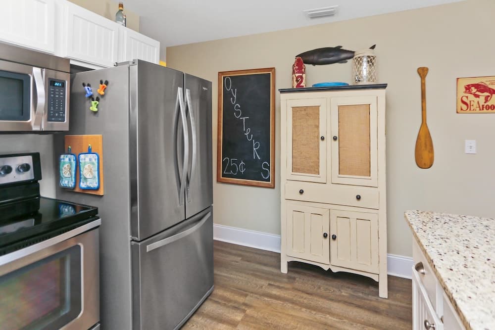 Barrier Dunes 157 - 118 The Expatriate