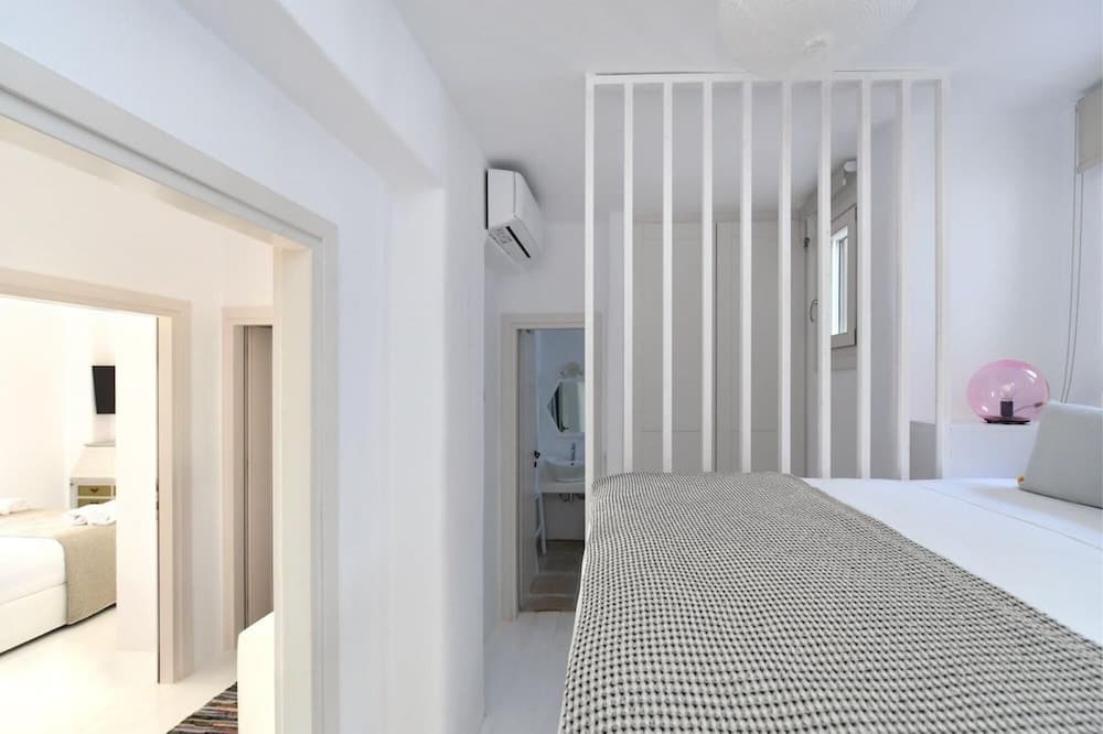 Ciel Paros Villas Akaste