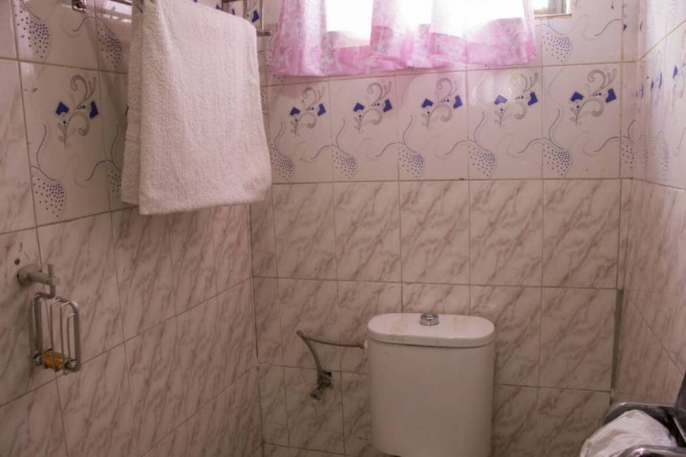 Turaco Intercounty Resort