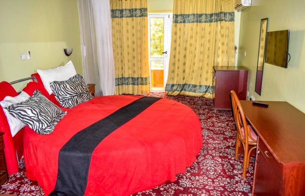 ROCK CLASSIC HOTEL LIMITED