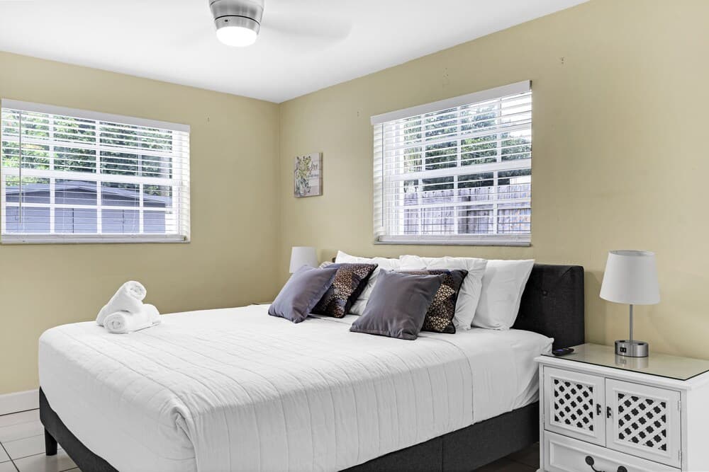 Dania Hills w Pool 10 min to Beach