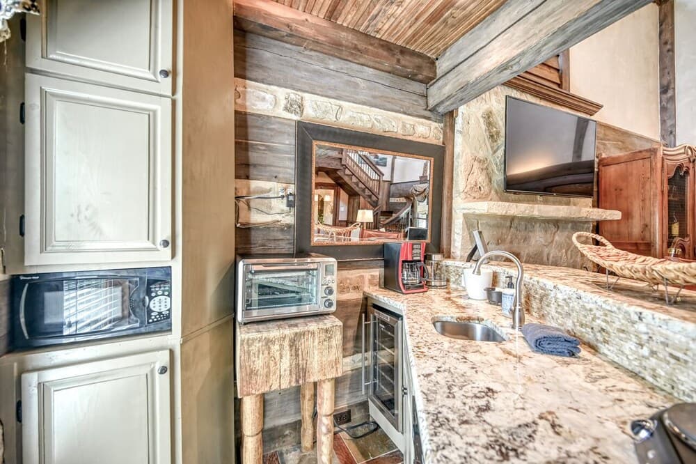 Luxury 23-ac Ranch Casita W/hot tub and Firepit!