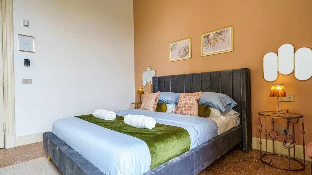 Italianway - Palazzo Nouveau - Scirocco